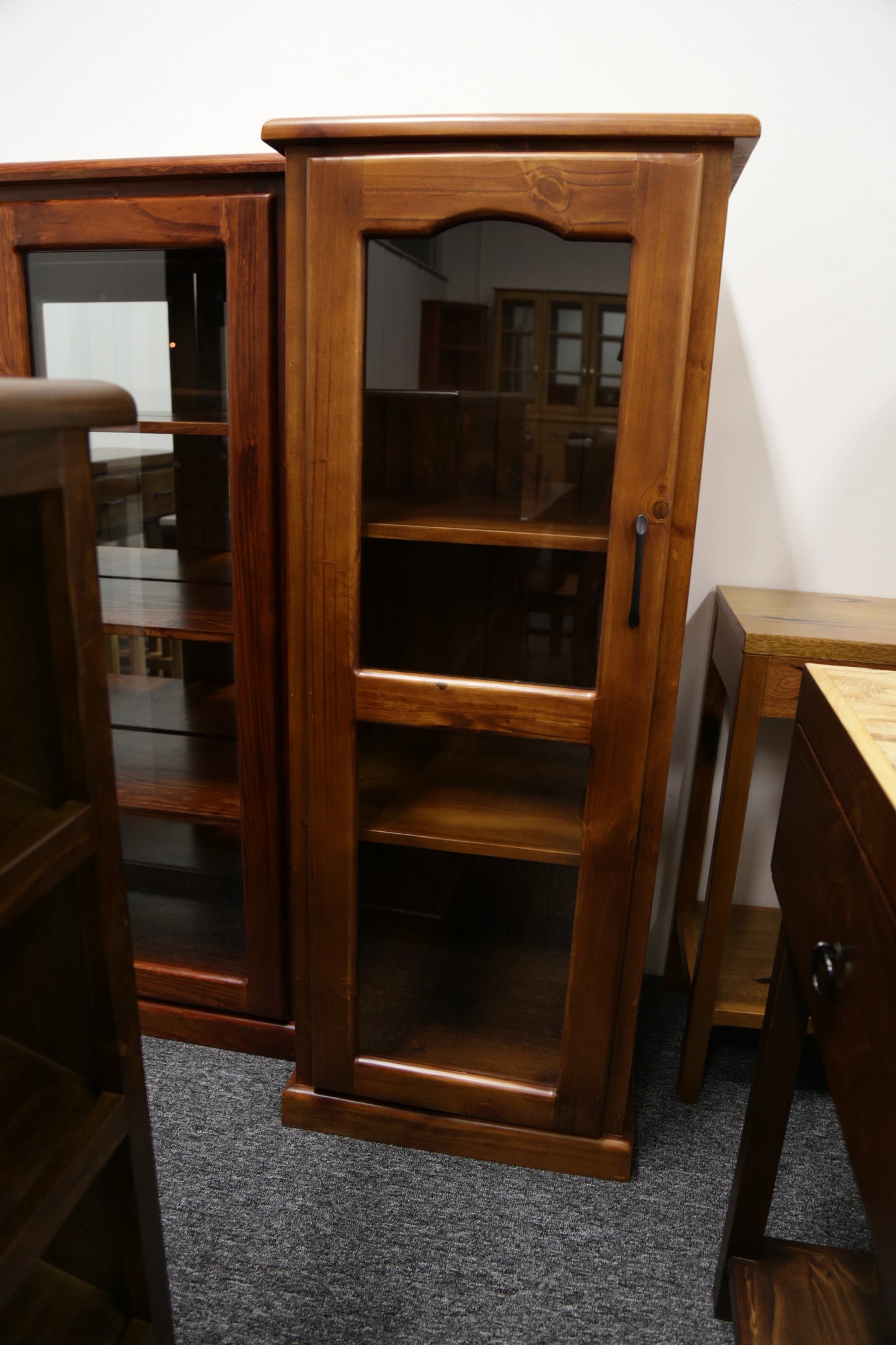 Stirling 1 Door Display Cabinet