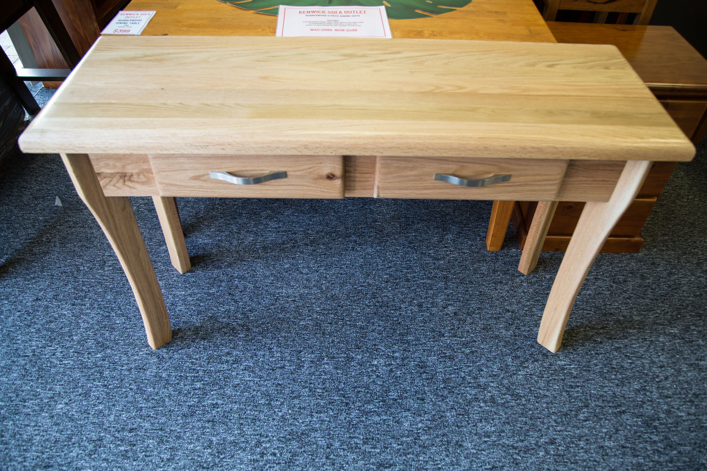 Santros Oak Hall Table